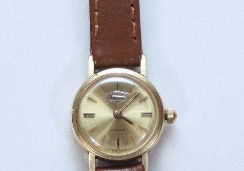 Механичен дамски ръчен часовник longines