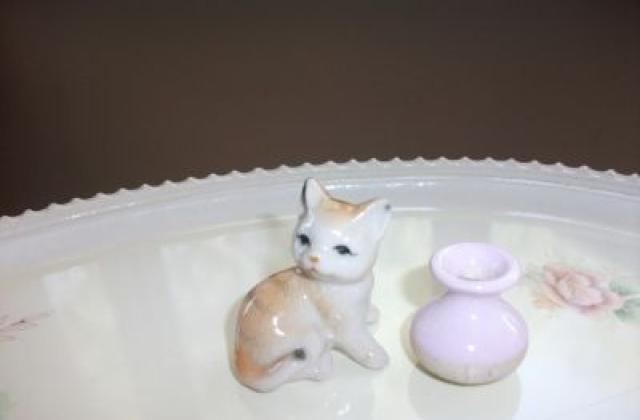 Порцеланово котенце