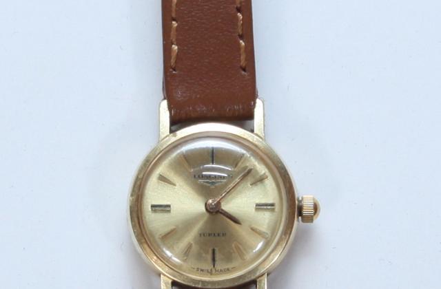 Механичен дамски ръчен часовник longines