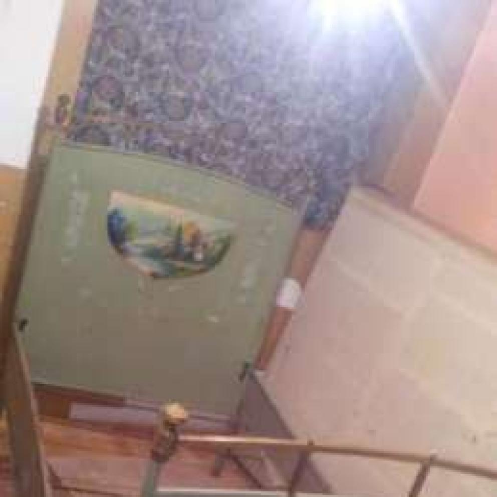 2 старинни легла