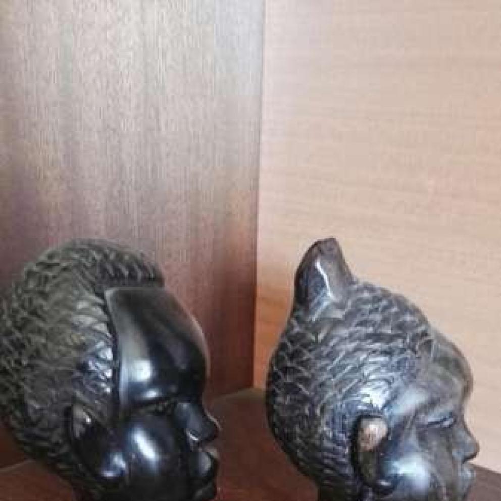 Нигерийски глави от абанос