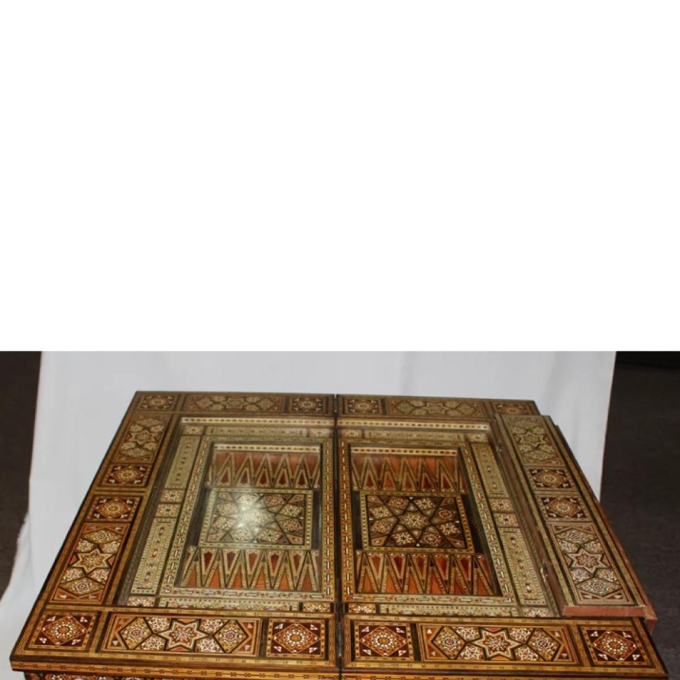 Сирийска игрална маса/syrian game table/