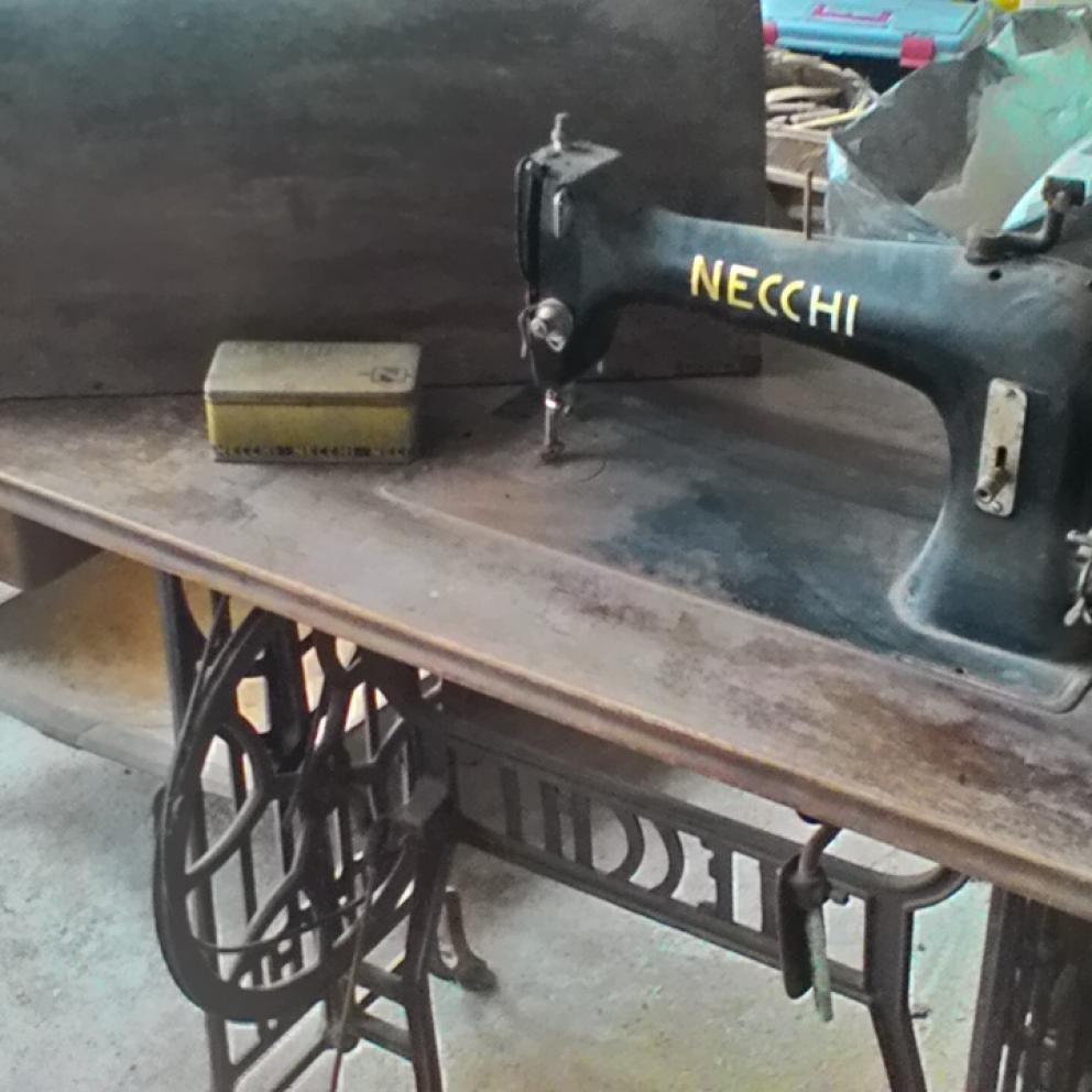 Шевна машина necchi
